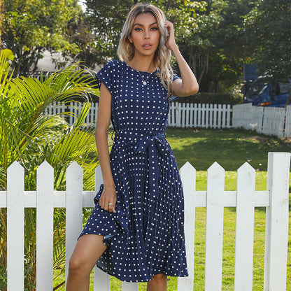 Vestido de verano de lunares y manga corta para mujer